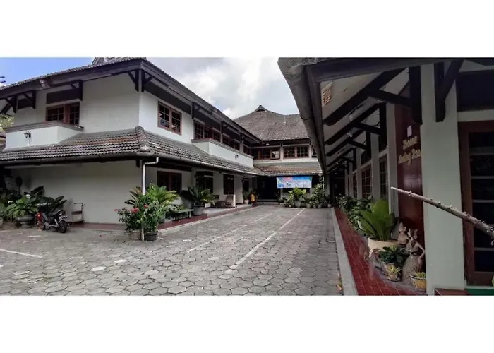 Komajaya Komaratih Hotel