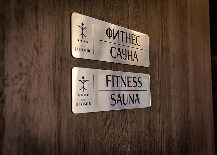Jitomir Hotel