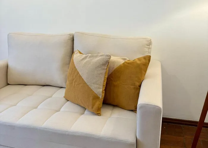 Apartamento ao lado da Praça do Suspiro com vaga de garagem