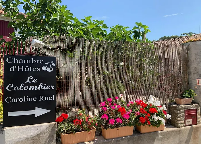 Bed and Breakfast Le Colombier à Venasque