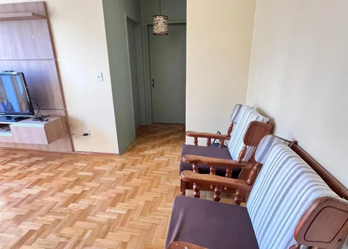 301- Apartamento 2 quartos próximo UFN, com garagem