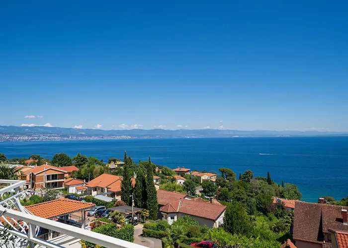 Villa Mona Lisa Lovran - Croatia