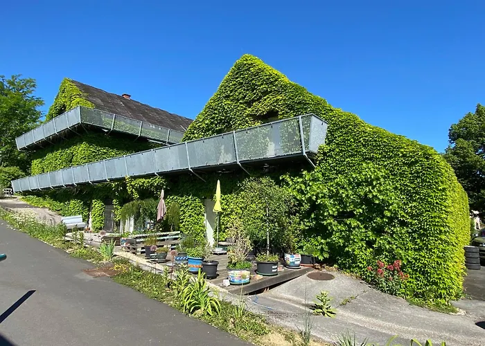 Wohnen zwischen Therme und Golf
