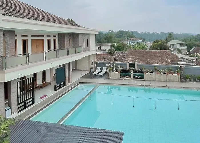 Reddoorz Resort Syariah @ Rancakalong Sumedang
