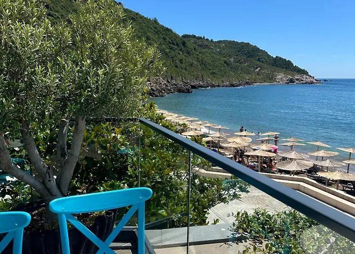 Pearl Beach Resort - Hills & Villas