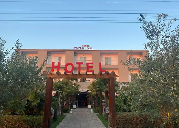 Hotel Velipoja Park