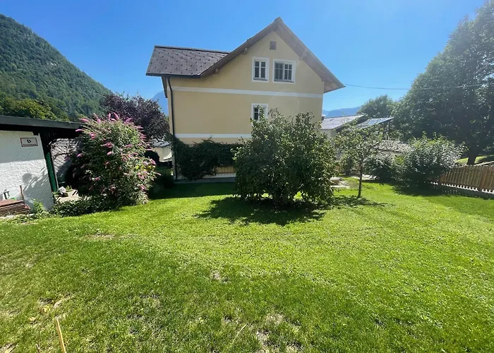 am Kalvarienberg Villenapartment&Hostel Bad Ischl