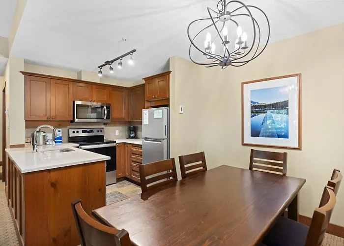 Horstman House By Whistler Premier