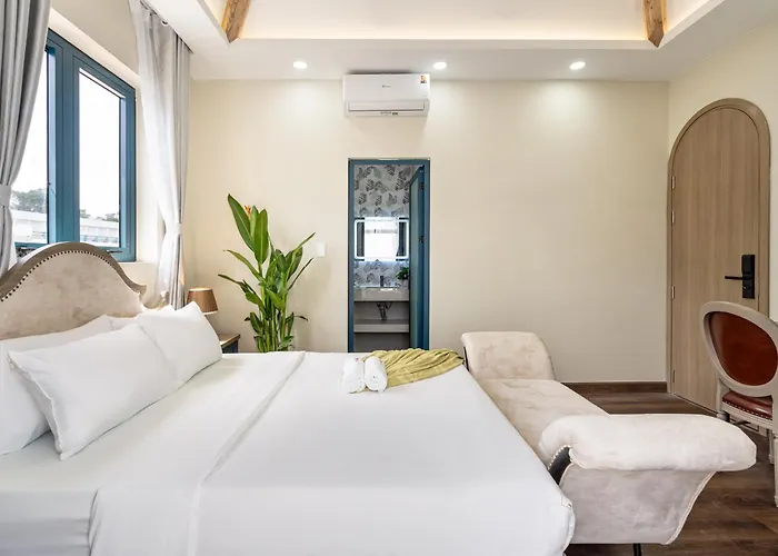 Jan Villa Saigon Oasis