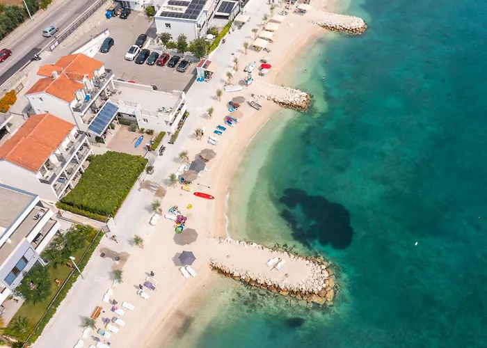 Seaside Luxury Suites