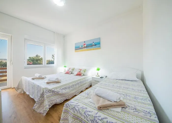 Hotel Riviera, Starigrad Paklenica