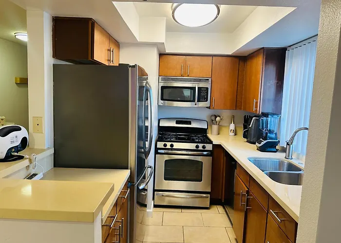 Mid-City Charm 2Br Near Las Hotspots!