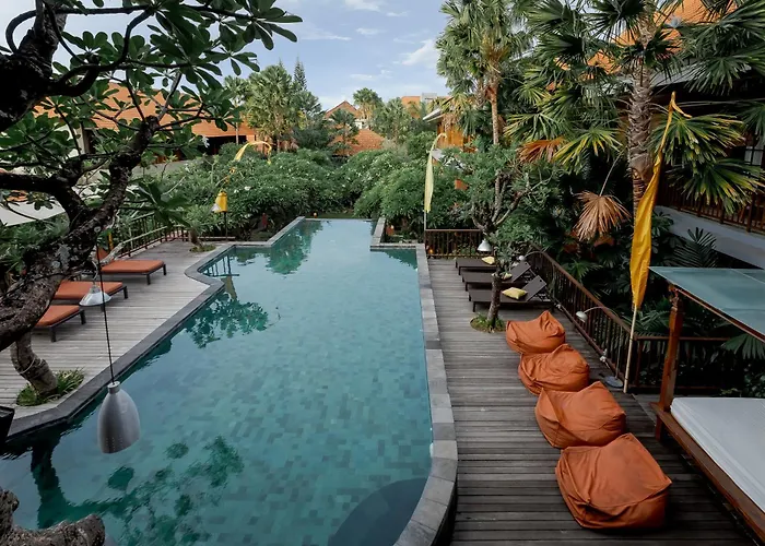 Fourteen Roses Boutique Hotel, Kuta