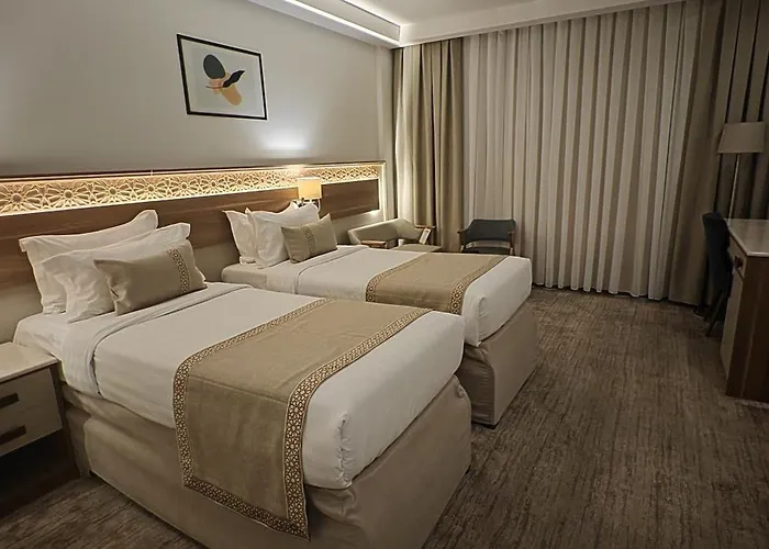 Bosphorus Hotel - Waqf Safi