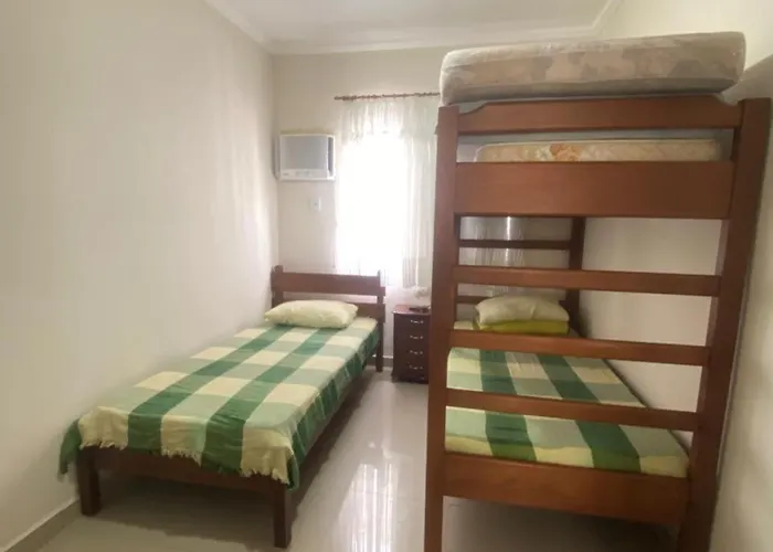 Refúgio Familiar na Enseada Guarujá Condominio Vinä Del Mar AC e Wifi