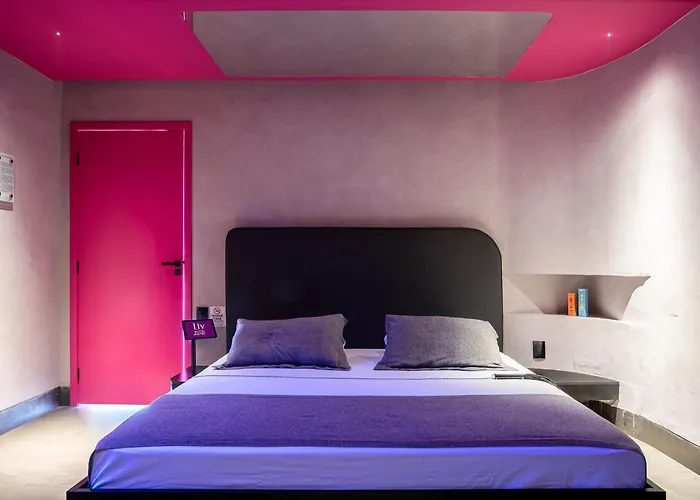 Liv Motel E Hotel