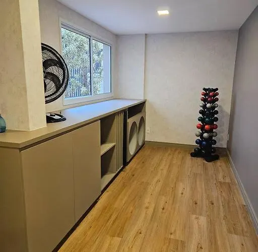 Apartamento Em Predio De Luxo