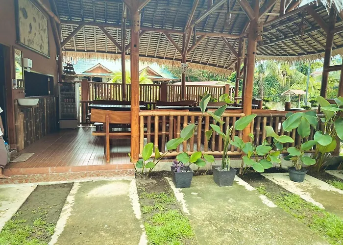 Jungle View Homestay & Guesthouse Only Stay Here Book Treking With Us