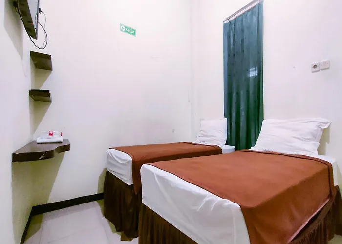 Djati Homestay Redpartner Near Gor Djarum Kudus