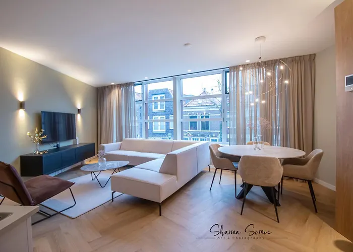 Aparthotel Boutique By Urban Home Stay
