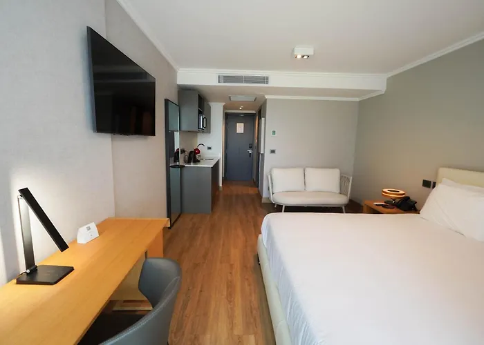 Hotel Solerios Mansa