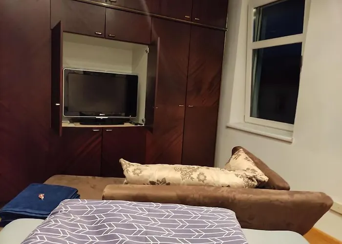 Cosy Room In Tyrolean Flat
