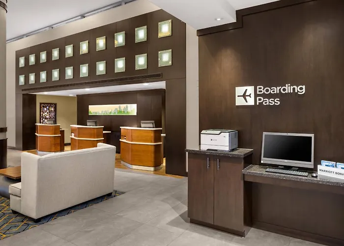 Courtyard By Marriott Minneapolis Downtown