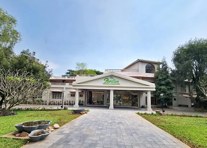The Pavillion Hotel