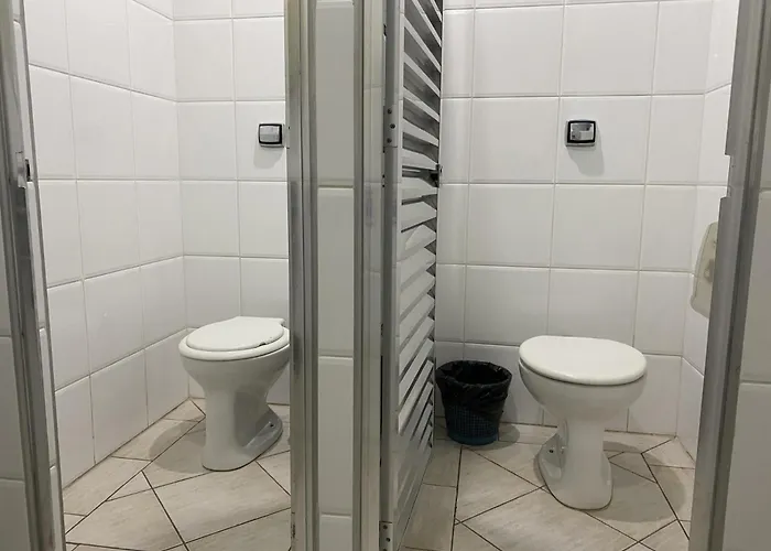 Hotel Vs Express