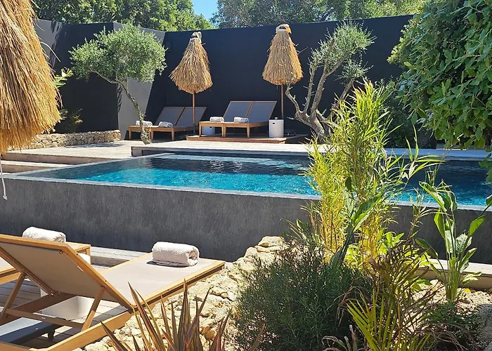 Hotel Les Suites Du Maquis