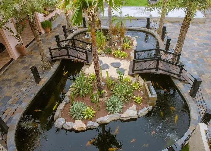 Thai Binh Cam Ranh 2 Hotel