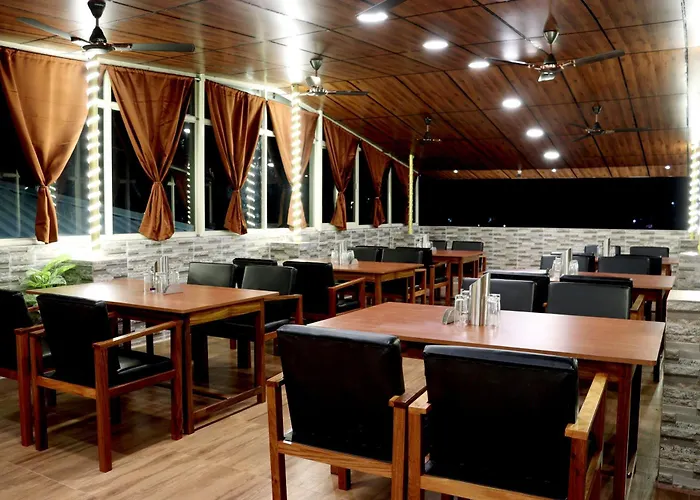 Golden View Hotel