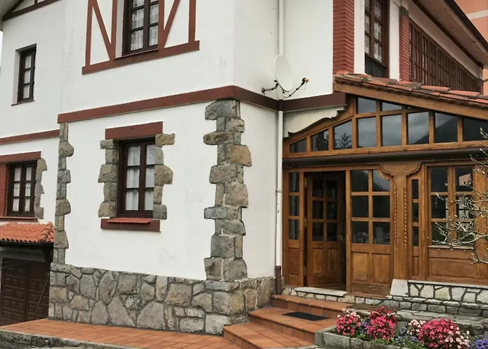 Hotel Rural Villa Elena