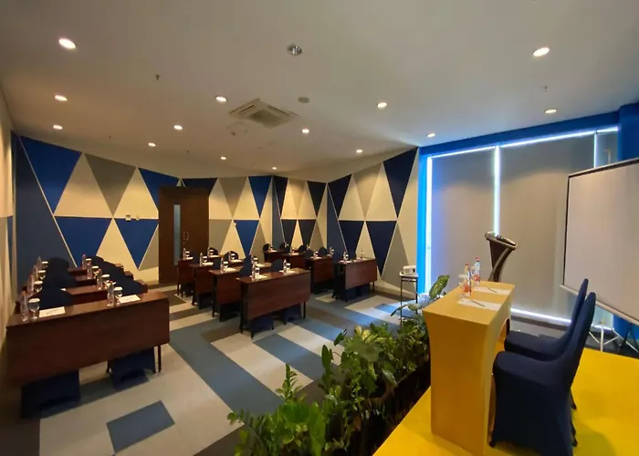 Ispi Hotel Cikarang Festival
