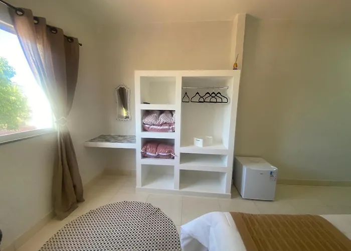 Mahalo 1004 Suites