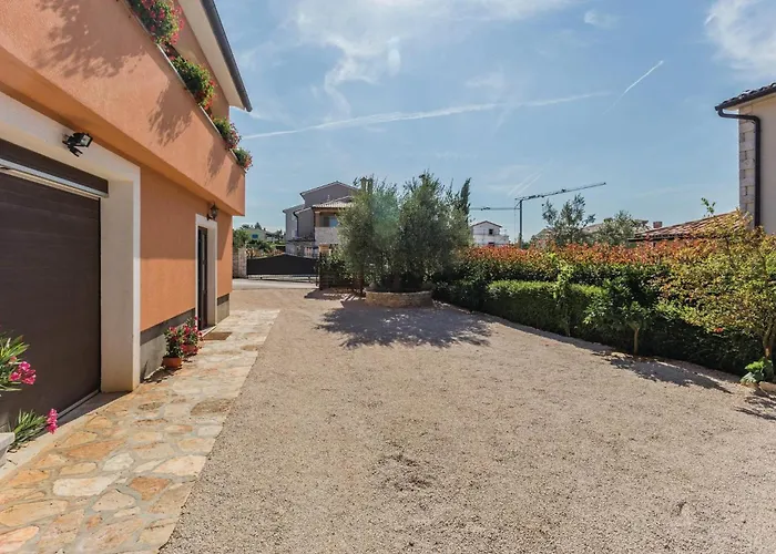 One-Bedroom Apartment In Tar-Vabriga