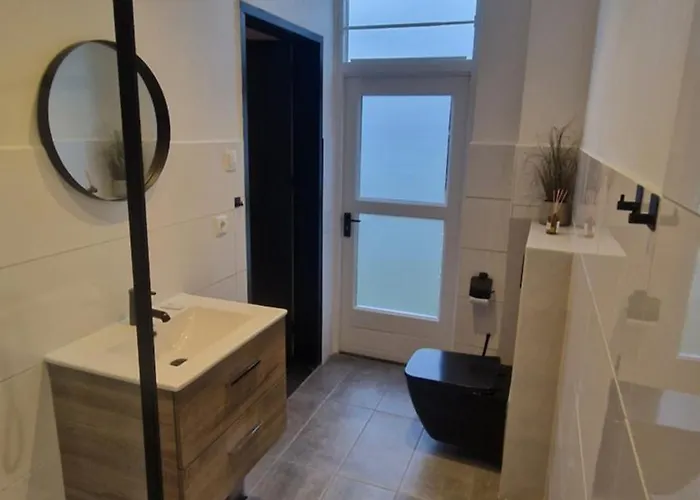 Suite 21