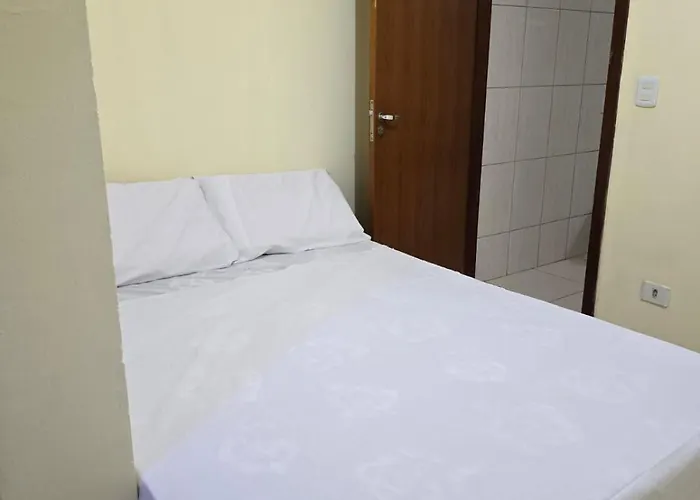 Edificio Hayannes - 1 Quarto - 1 Cozinha - 1 Banheiro - Garagem Coberta - Self Check in -Taxa Para Hospede Com Pets