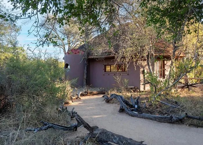 Motswari African Retreat & Walking Safaris By Newmark