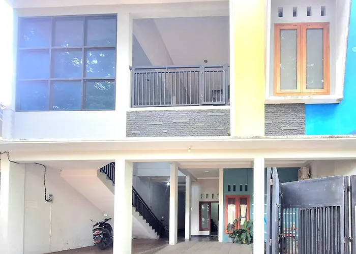 Hkp Homestay Redpartner Blitar
