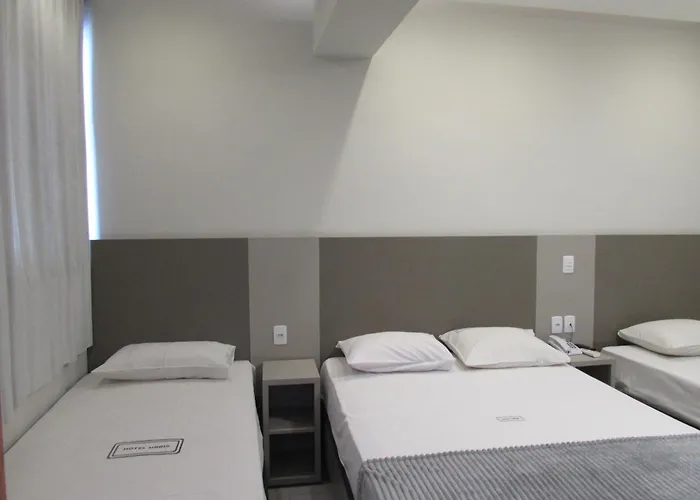 Hotel Urbis a 10 minutos Rua 25 de Março, Brás,Bom Retiro,a 2 minutos do Mirante Sampa Sky
