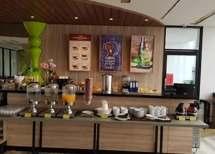 Maxonehotels @Balikpapan