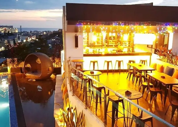 Maxonehotels @Balikpapan