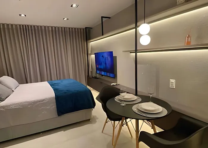 Loft luxo p/ 4 pessoas, a 50m do mar