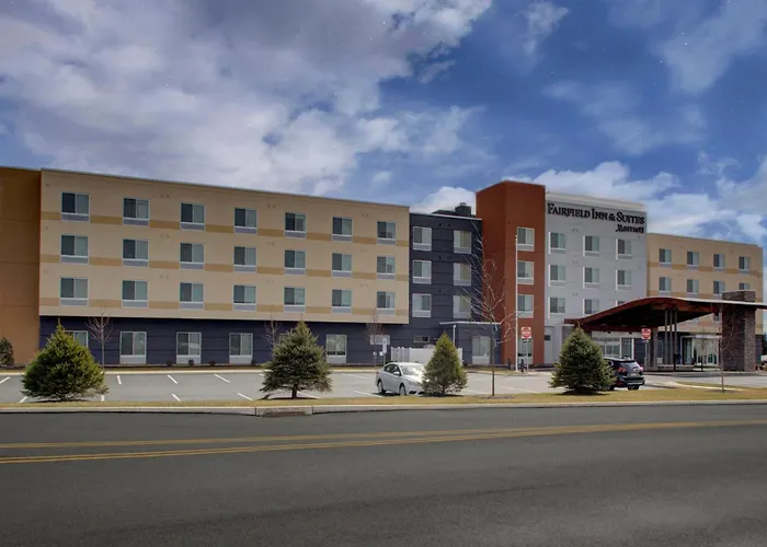 Fairfield Inn & Suites By Marriott Allentown West