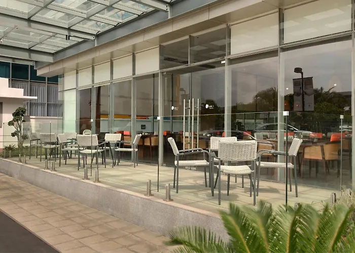 Model J Hotel Jakarta Soekarno - Hatta Airport 曼居酒店 雅加达苏加诺哈达机场店