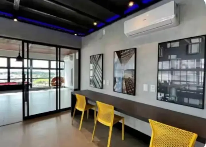 Apto alto padrao ao lado do IBIS - Av Esmeraldas