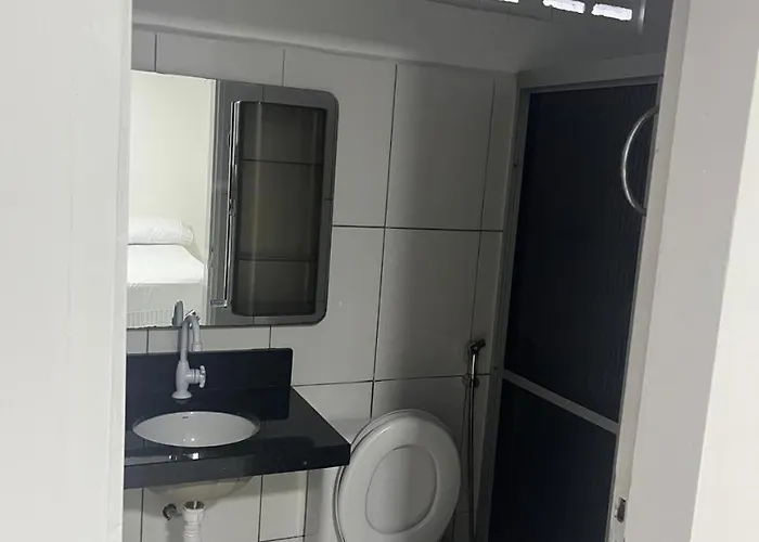 Apto suíte bem localizado