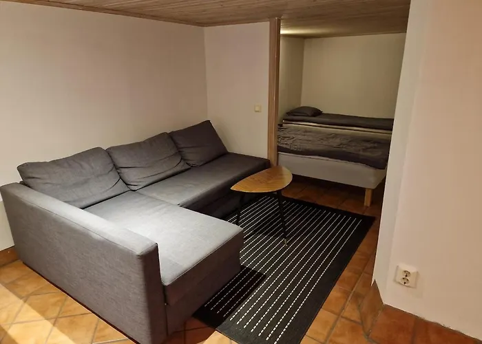 Egen Kaellarlaegenhet I Vaexjoe C