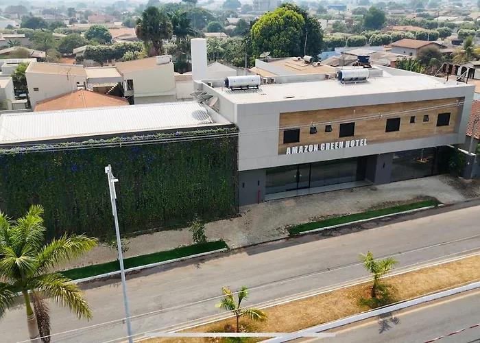 Amazon Green Hotel